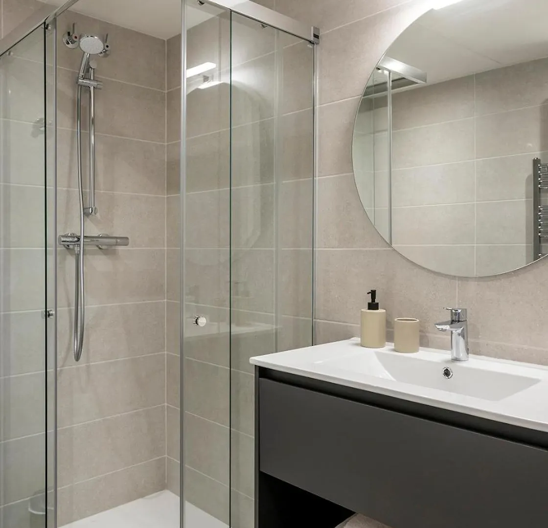 Serra House Premium Apartments Barcelona Spain