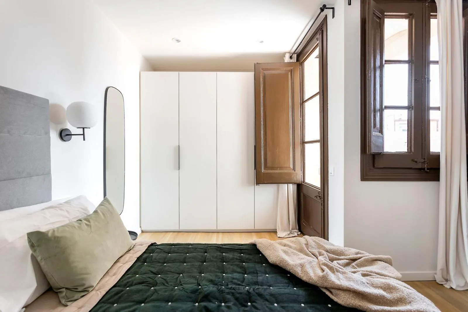 Serra House Premium Apartments Barcelona