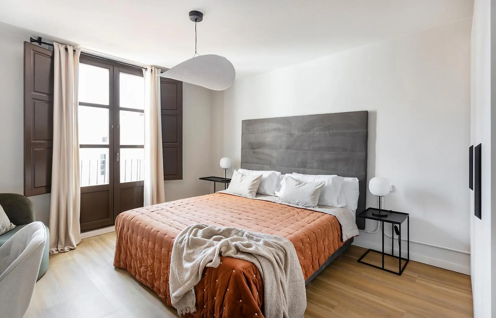 Serra House Premium Apartments Barcelona
