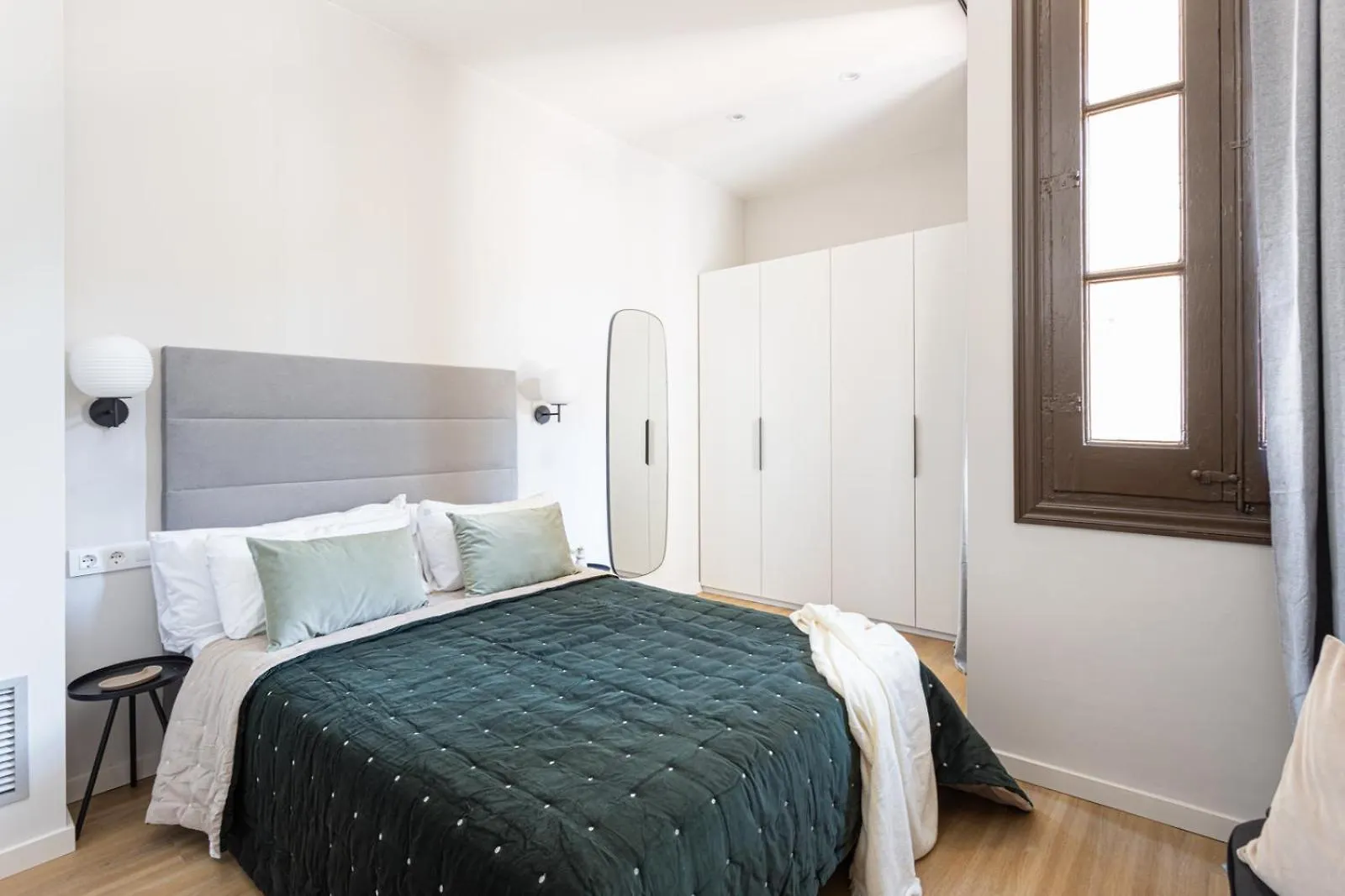 Serra House Premium Apartments Barcelona