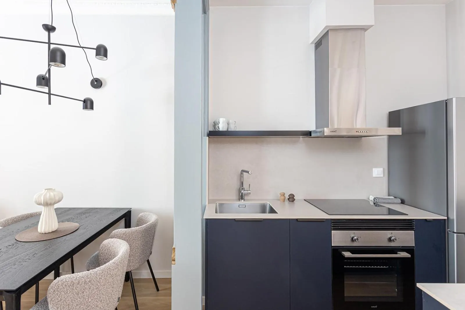 Serra House Premium Apartments Barcelona
