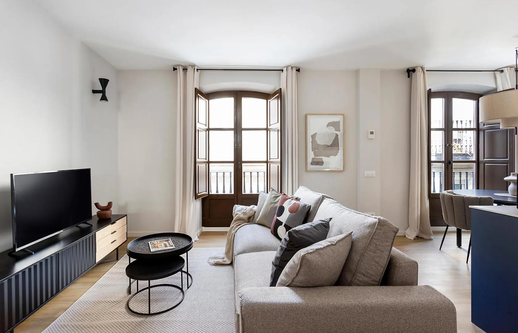 Serra House Premium Apartments Barcelona 0*,