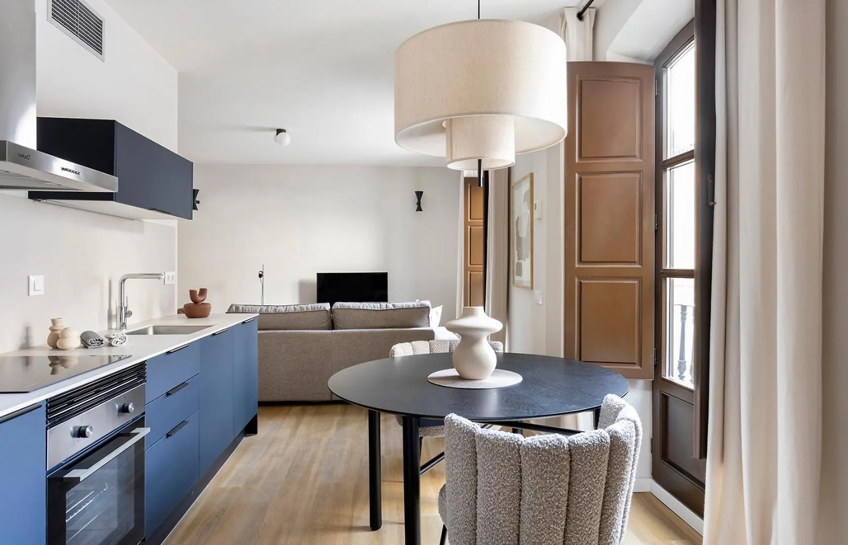 Serra House Premium Apartments Barcelona 0*,