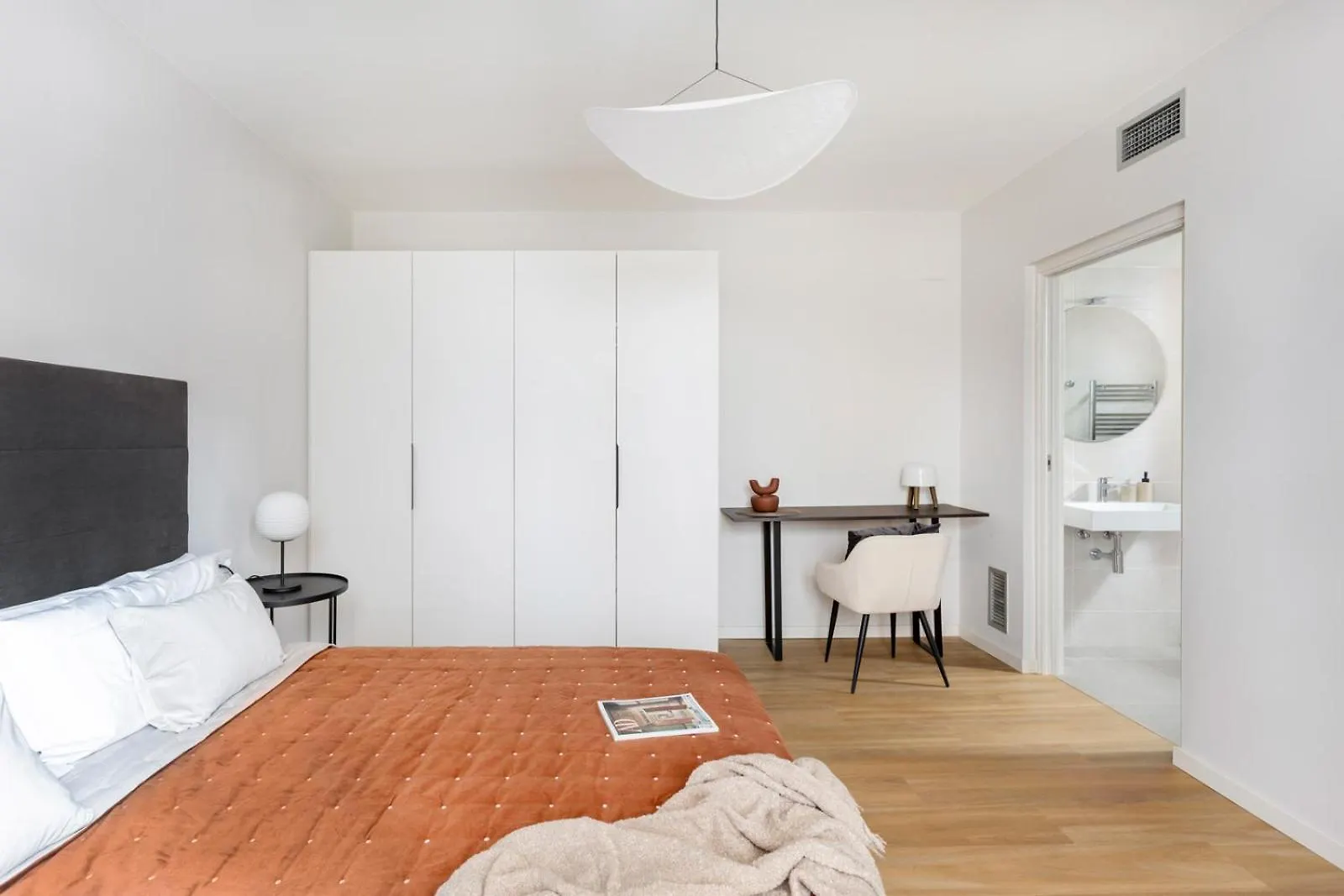 Serra House Premium Apartments Barcelona