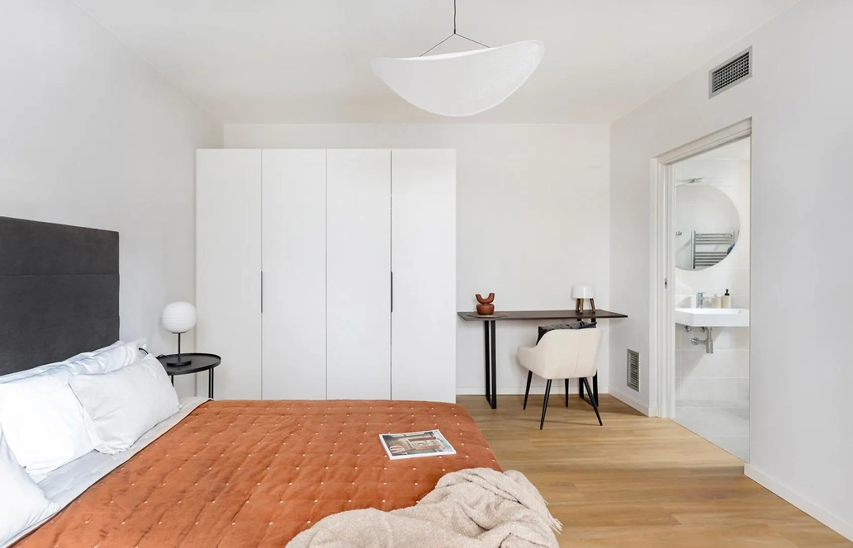 Serra House Premium Apartments Barcelona